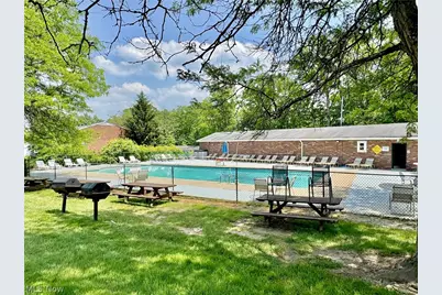 6910 Carriage Hill Drive #103, Brecksville, OH 44141 - Photo 22