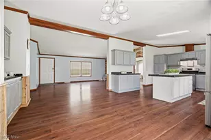 11327 4th St NE, Magnolia, OH 44643 - Photo 14