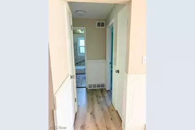 1702 Bears Den Road, Youngstown, OH 44511 - Photo 14