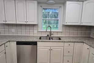 1702 Bears Den Rd, Youngstown, OH 44511 - Photo 6