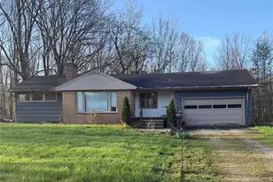 8466 Whipporwill Rd, Ravenna, OH 44266 - Photo 6