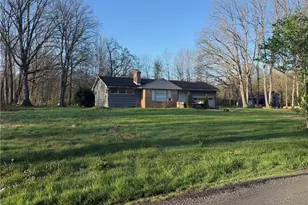 8466 Whipporwill Rd, Ravenna, OH 44266 - Photo 4