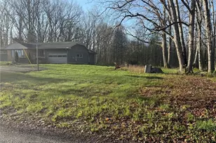 8466 Whipporwill Rd, Ravenna, OH 44266 - Photo 2