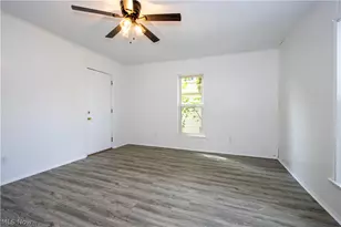 307 S Main St, Orrville, OH 44667 - Photo 24