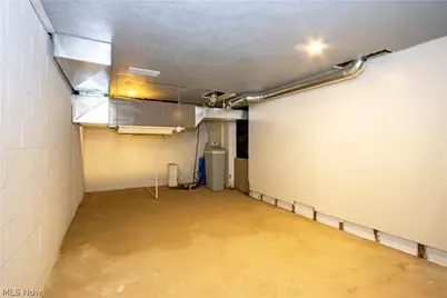 14069 Township Road 1058, Lakeville, OH 44638 - Photo 28