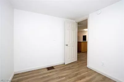 14069 Township Road 1058, Lakeville, OH 44638 - Photo 20