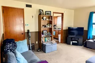 1150 Saxe Ave, Cuyahoga Falls, OH 44221 - Photo 6
