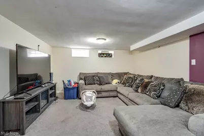 6710 Ackley Road, Parma, OH 44129 - Photo 16