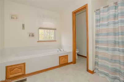 1009 Brittingham Drive, Ravenna, OH 44266 - Photo 22