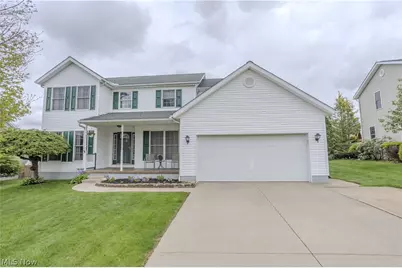 1009 Brittingham Drive, Ravenna, OH 44266 - Photo 2