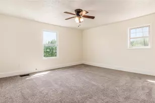 2036 Ridge Ave, Zanesville, OH 43701 - Photo 16
