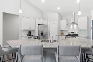 8155 Knolls Way, Chagrin Falls, OH 44023 - Photo 14