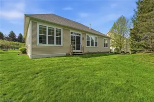 8155 Knolls Way, Chagrin Falls, OH 44023 - Photo 44