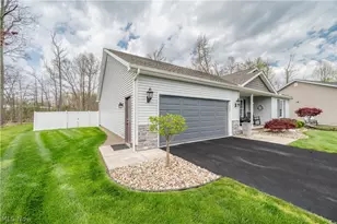 1383 Cross Cove, Austintown, OH 44515 - Photo 26