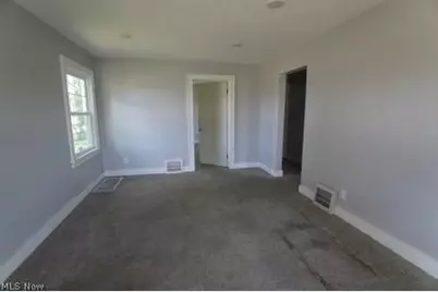 7750 Waynesburg Drive SE, Waynesburg, OH 44688 - Photo 8