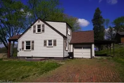 7750 Waynesburg Drive SE, Waynesburg, OH 44688 - Photo 2