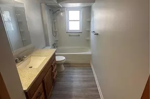 1779 Liberty Dr, Akron, OH 44313 - Photo 4