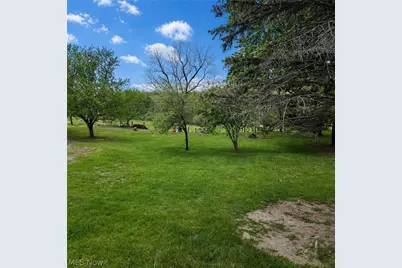 60490 Main Street, Jacobsburg, OH 43933 - Photo 16