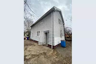 7131 Park Avenue, Loveland, OH 44105 - Photo 2
