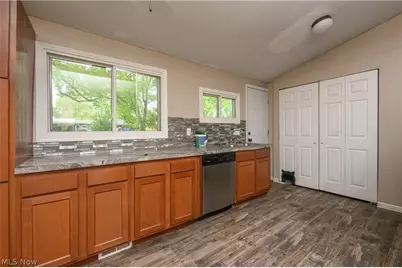 2889 Polly Road, Ravenna, OH 44266 - Photo 6