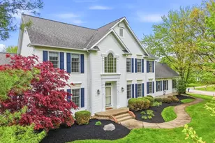 735 Jamestown Ct, Hudson, OH 44236 - Photo 2