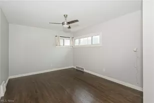 3719 Walter Rd, North Olmsted, OH 44070 - Photo 16