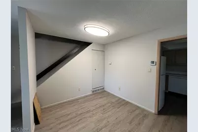 26747 Lake Of The Falls Road, Olmsted Falls, OH 44138 - Photo 8