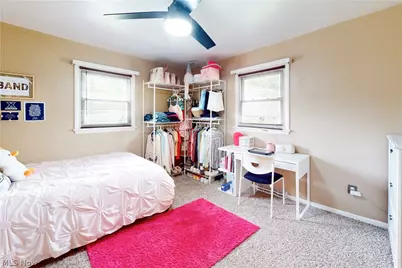 400 Terri Avenue, Steubenville, OH 43952 - Photo 26