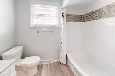 400 Terri Avenue, Steubenville, OH 43952 - Photo 22