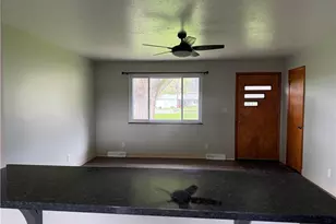 12920 Fountain Ct, Strongsville, OH 44136 - Photo 4