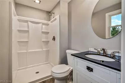 6518 Lorraine Avenue NW, Massillon, OH 44646 - Photo 24
