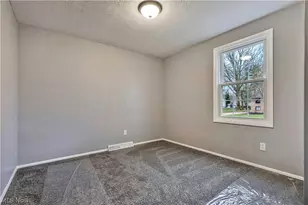 6518 Lorraine Ave NW, Massillon, OH 44646 - Photo 16