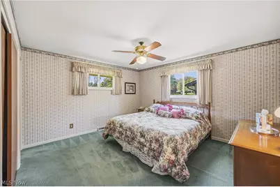 5108 Evergreen Drive, North Olmsted, OH 44070 - Photo 16