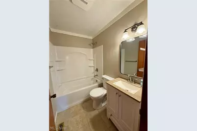 1127 Schell Avenue NW, New Philadelphia, OH 44663 - Photo 10