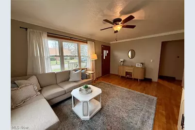 1127 Schell Avenue NW, New Philadelphia, OH 44663 - Photo 8