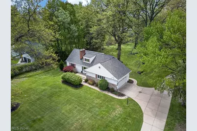 2426 Lander Road, Pepper Pike, OH 44124 - Photo 38