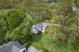 2426 Lander Rd, Pepper Pike, OH 44124 - Photo 36