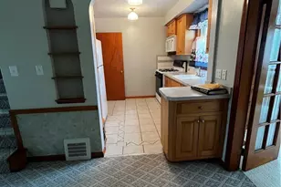 13009 Darlington Ave, Garfield Heights, OH 44125 - Photo 4