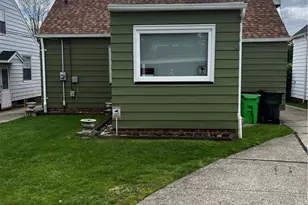 13009 Darlington Ave, Garfield Heights, OH 44125 - Photo 10