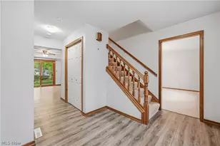 1178 Logan Woods Dr, Hubbard, OH 44425 - Photo 20