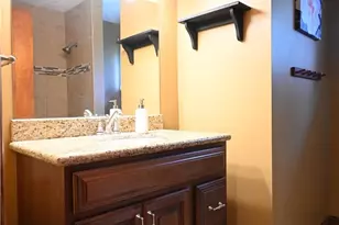 1911 39th St NE, Canton, OH 44705 - Photo 16