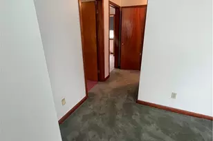 118 1st St, Follansbee, WV 26037 - Photo 6