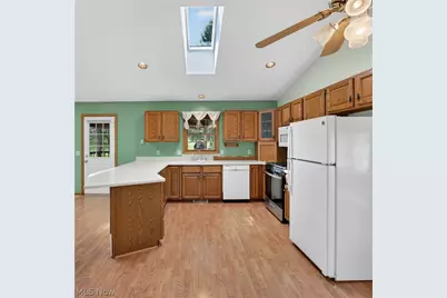 1338 Sharonbrook Drive, Twinsburg, OH 44087 - Photo 8