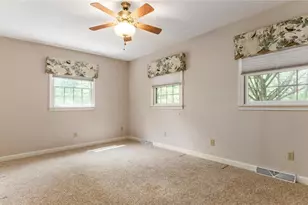 2945 Ash Meadows Blvd, Zanesville, OH 43701 - Photo 20