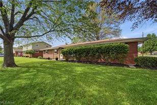 3295 Easton St NE, Canton, OH 44721 - Photo 4