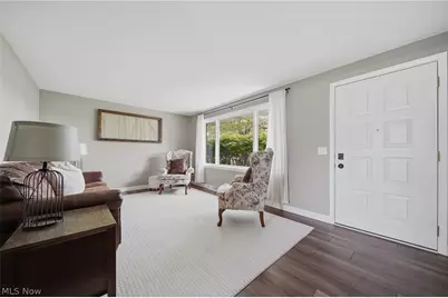 3295 Easton Street NE, Canton, OH 44721 - Photo 6