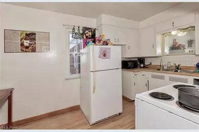 1460 S Belvoir Boulevard, South Euclid, OH 44121 - Photo 8