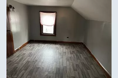 127 Oxford Street, Campbell, OH 44405 - Photo 8