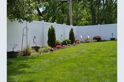 6419 Hollywood Drive, Parma, OH 44129 - Photo 38