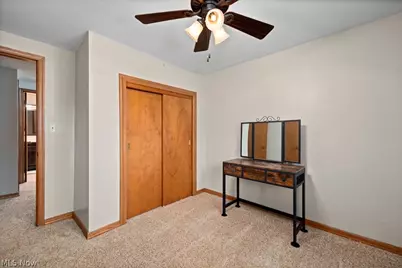6419 Hollywood Drive, Parma, OH 44129 - Photo 32